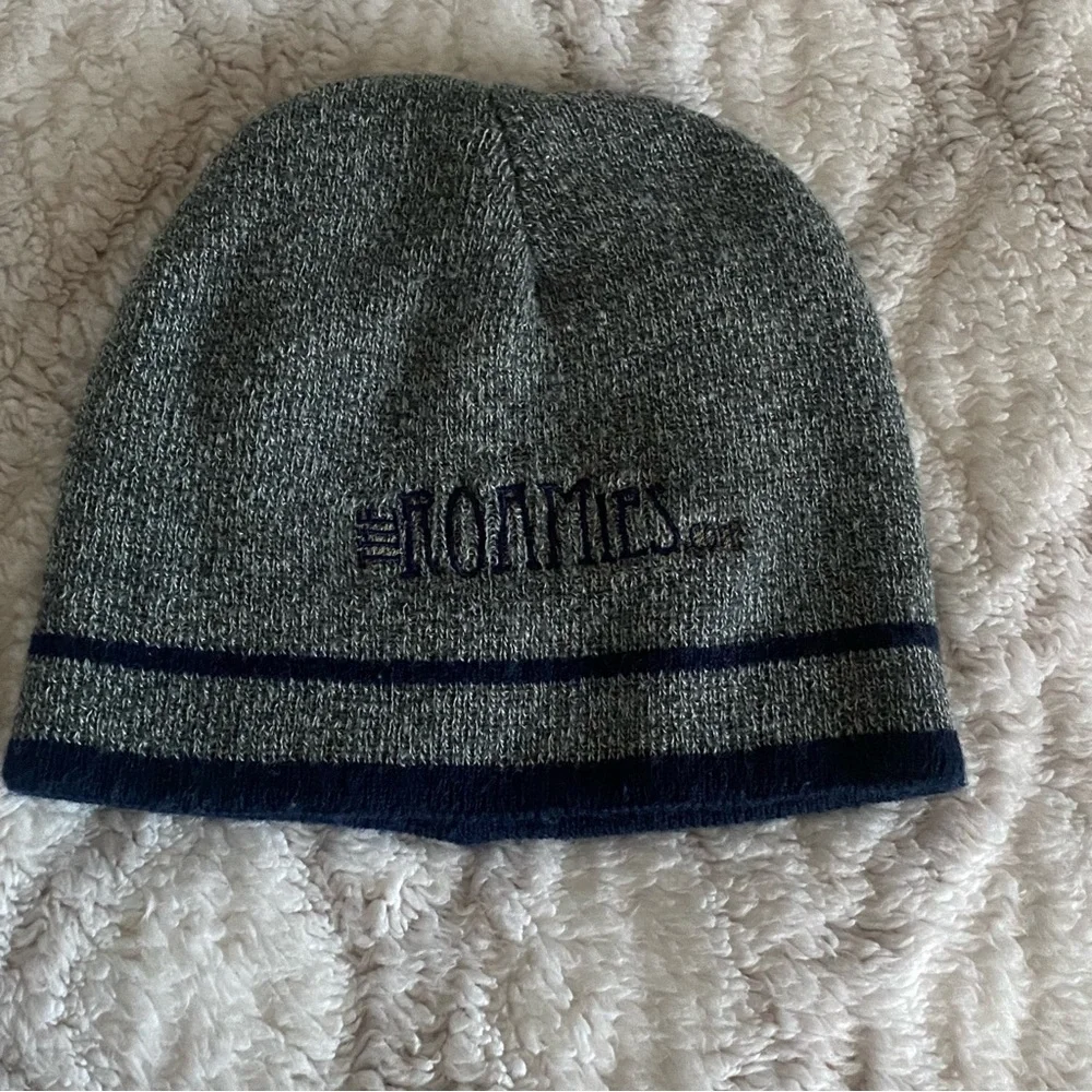 The ROAMies Beanie Hat‎ Cap Gray Grey Navy Music Artists Singers Podcast